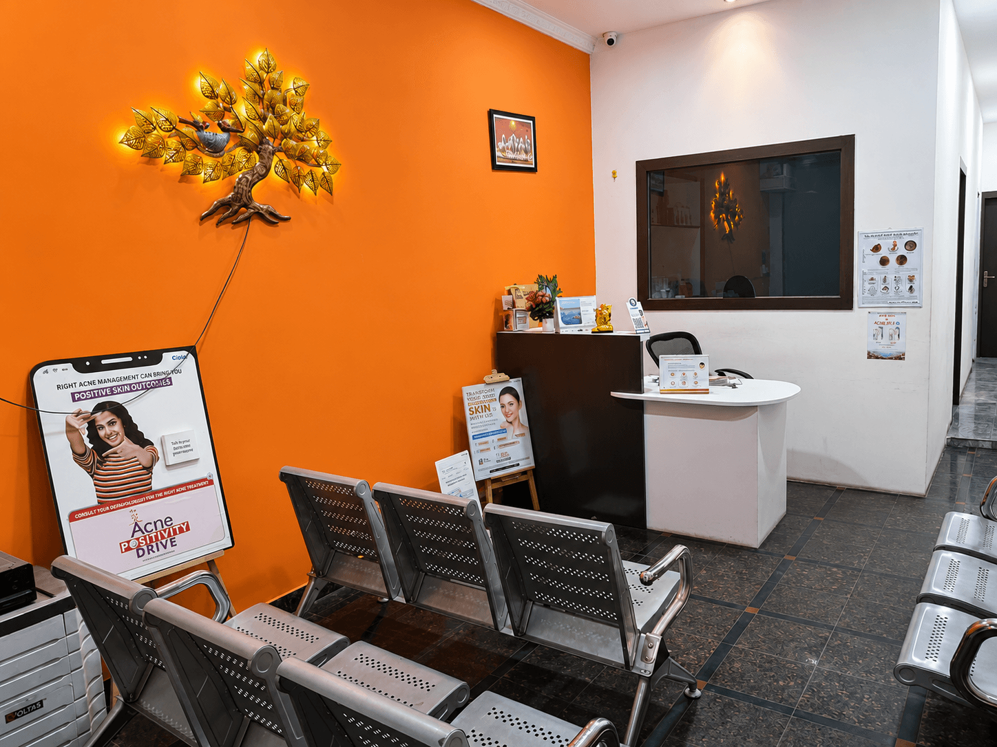 Reyansh Skin Clinic reception desk with modern interiors